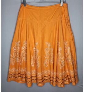 Think Tank Womans Midi Skirt Size 10 White Embroidered Floral‎ Jeweled